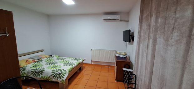 Giurgiului anghel nutu luica - Fotografie 1