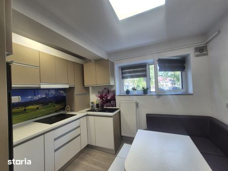 Inchiriere apartament 3 camere Târgu Jiu, strada G-ral Cristian Tell - Fotografie 5