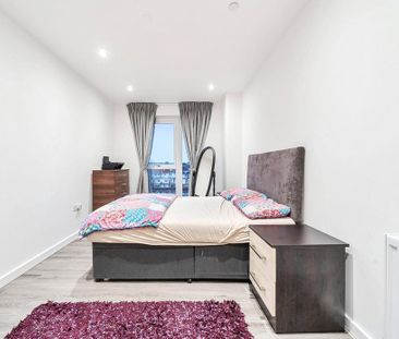 3 bedroom apartment to rent - Photo 6