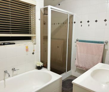 2/55 Chiswick Road Greenacre - Photo 2