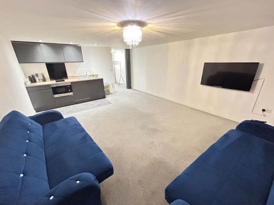 Studio to rent - Photo 1