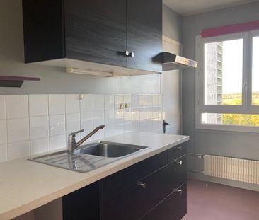 Location Appartement 3 pièces 72m² LISIEUX 14100 - Photo 2