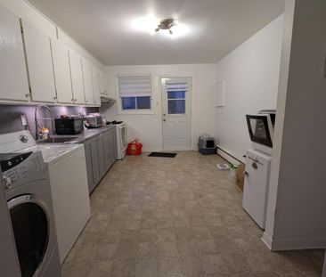 41/2 à louer chauffe - Photo 3