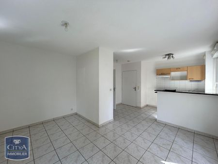 Location Appartement 2 pièces 40m² CARCASSONNE 11000 - Photo 2