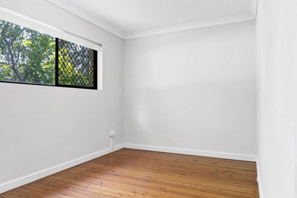 East Toowoomba Gem - Photo 1