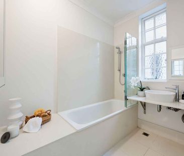 16/42 Macleay Street Potts Point - Photo 2