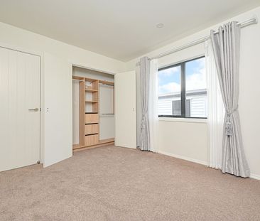 Modern Family Living ( 3 + 2 Bedrooms ) - Photo 3