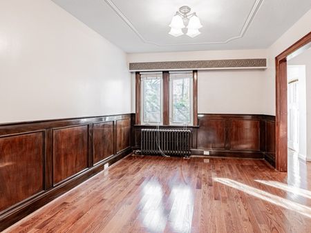 For Lease - 7 Duplex Crescent, Toronto, Ontario - Photo 3