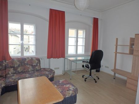 3-Zimmer Wohnung mit hofseitigem Balkon in Krems-Zentrum zu vermieten - Foto 2