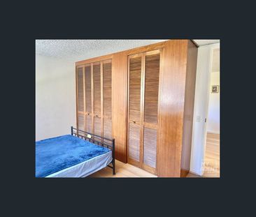 Boutique CBD Apartment Steps from RMIT, Carlton Gardens & QV - Photo 4