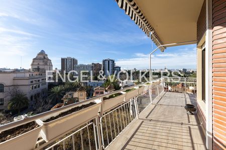 Piso de alquiler en Carrer de Jaume Roig, Jaume Roig - Photo 4