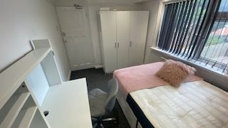 Charter Avenue - Photo 4