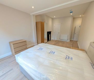 5 bedroom house of multiple occupation to rent - Photo 2
