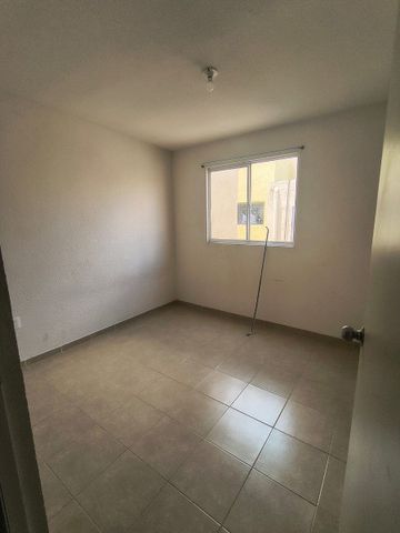 SE RENTA CASA CERCA DEL AIFA - Photo 5