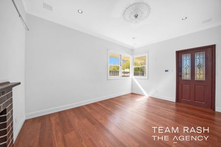 Modern Family Home in Prime Cloverdale - Photo 3