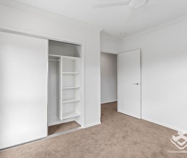 4 BEDROOMS + MEDIA + DUCTED AC - Photo 1