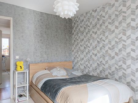 Appartement à louer - REIMS- POMMERY - Photo 4
