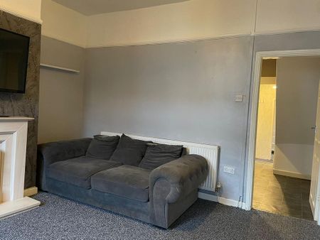 2 bedroom terraced house to rent - Photo 2