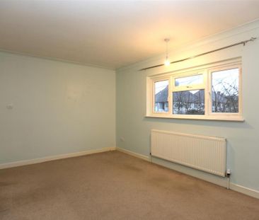 2 bedroom maisonette to rent - Photo 5