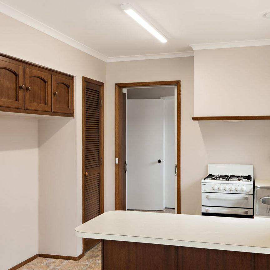 50 Lake Street, Wendouree, Vic 3355 - Photo 1