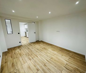 Location Appartement 1 pièce 33m² - Photo 6
