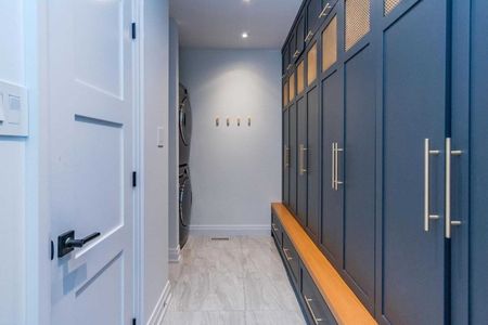 For Lease - 43 Donisi Avenue, Vaughan, Ontario - Photo 4