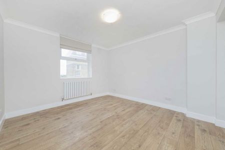 3 bedroom flat to rent - Photo 3