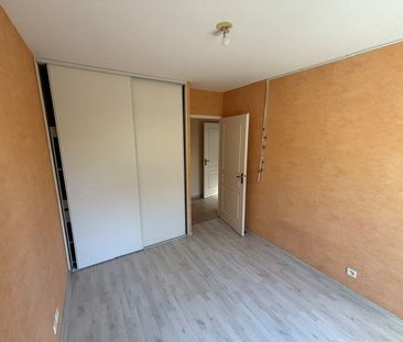Location Appartement 3 pièces 72m² LA MOTTE SERVOLEX 73290 - Photo 2