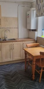 Room For Rent Meadow Street, Pontypridd - Photo 3