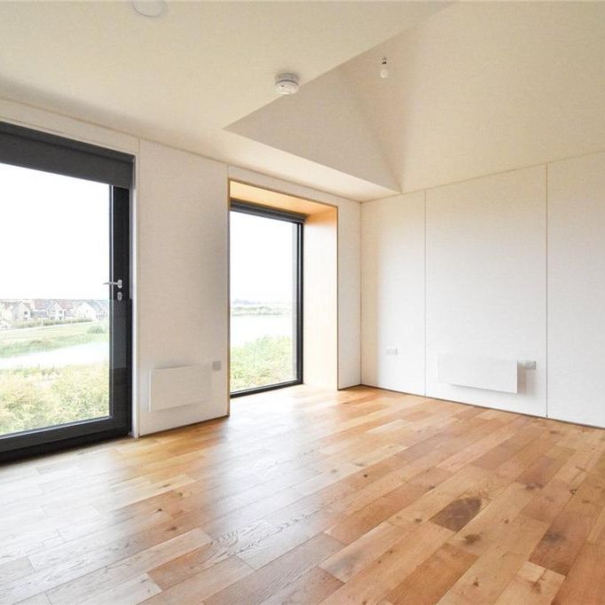 4 bedroom semi-detached house to rent - Photo 1