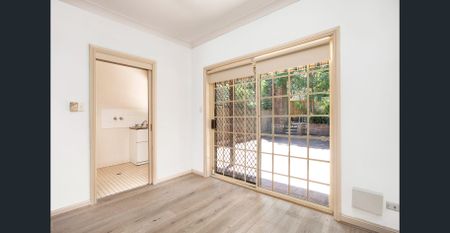 Great Family Home - Photo 2