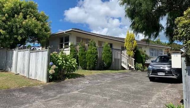 Spacious warm 3 Bedroom - Photo 1