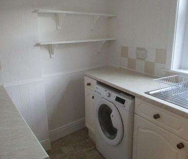 1 bedroom flat to rent - Photo 6