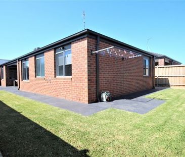 42 Bramley Avenue, Charlemont - Photo 1