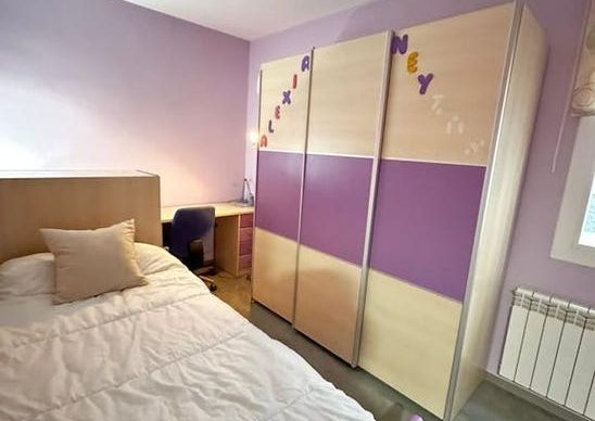 Carrer de Travau, Barcelona, Catalonia 08031