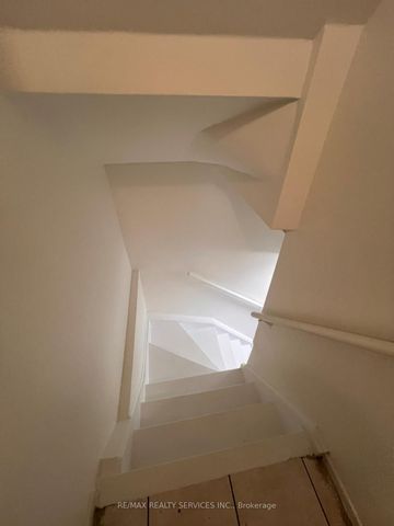 For Lease - 31 Junewood Crescent, Brampton, Ontario - Photo 3