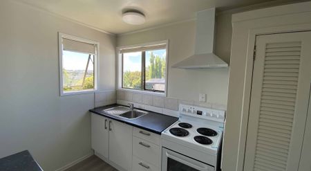 Spacious Three-Bedroom Home with Excellent Outdoor Space - Photo 2