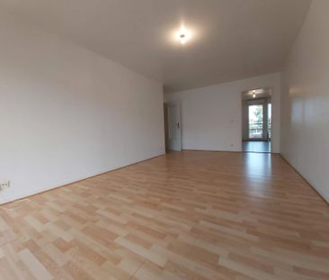 CHELLES CENTRE VILLE APPARTEMENT F3 - Photo 3