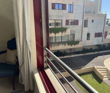 2 room luxury Flat for rent in Estoril, Cascais, Lisbon - Photo 3