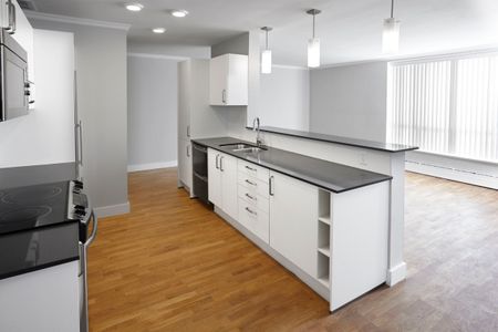 2400 Bathurst Street - Photo 2