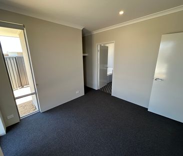 11 Goldrush Way, Baldivis WA 6171 - House For Rent | Domain - Photo 3