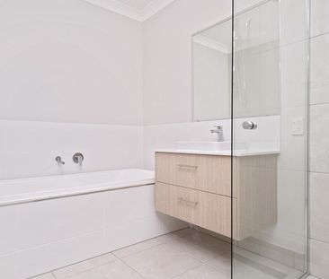 Brand new low-set modern unit - Photo 5