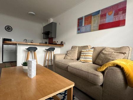 1 bedroom flat to rent - Photo 2