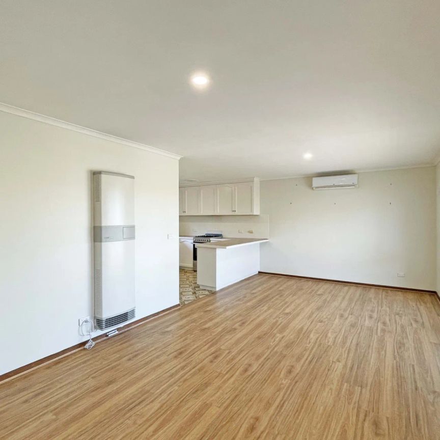 5/37 Clifford Street, Warragul. - Photo 1