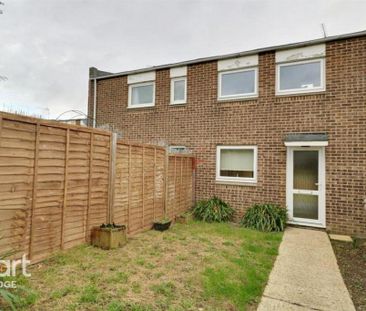3 bedroom terraced house to rent - Photo 6