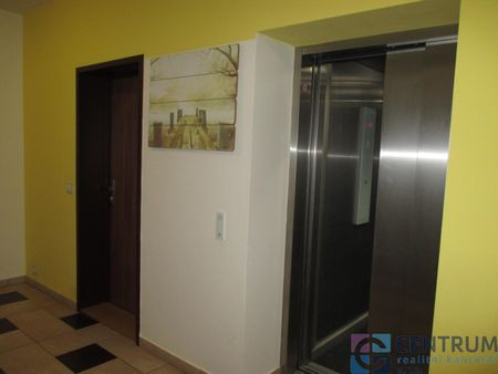 Pronájem bytu 1+kk a garsoniéry 20 m², Palackého , Jablonec nad Nisou - Photo 5