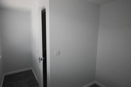 4 Whitehead Grove - £1,050 pcm - Photo 4