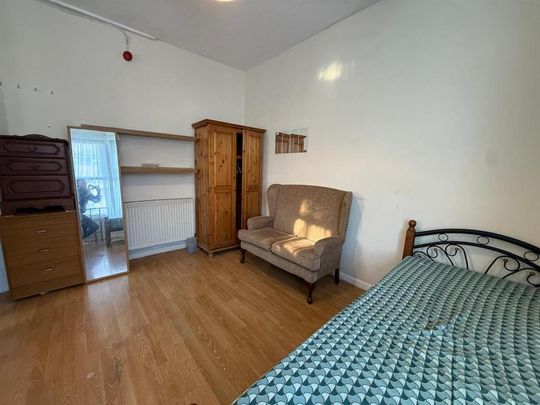 Property to rent - Photo 1