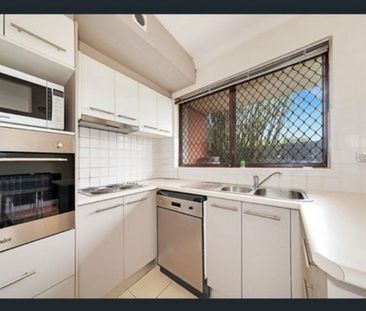 4/42 Hassall Street, Parramatta, NSW 2150 - Photo 2