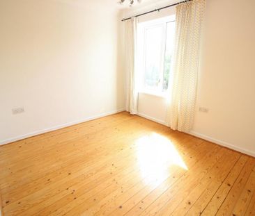 2 bedroom house to rent - Photo 3